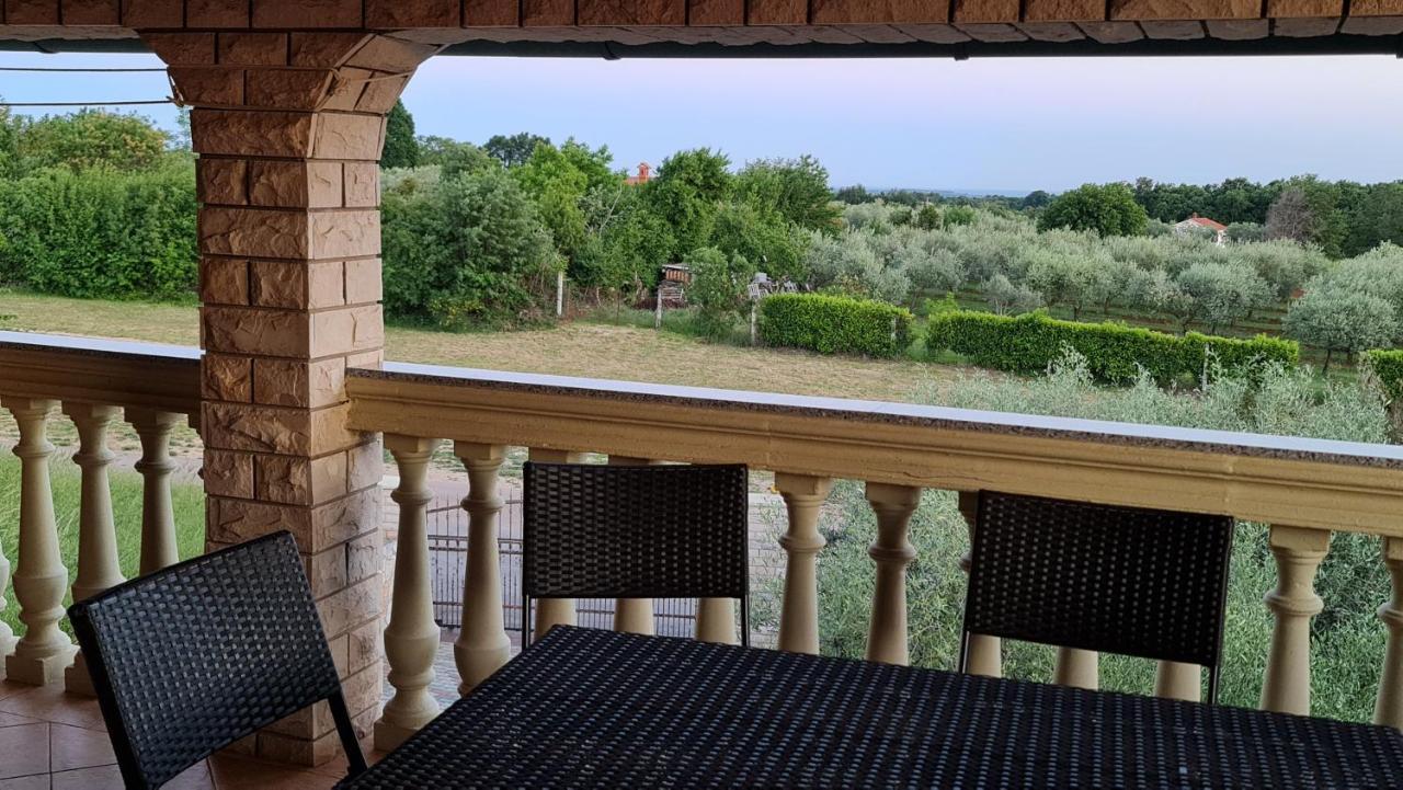 Minhen Apartman Muntić Kültér fotó